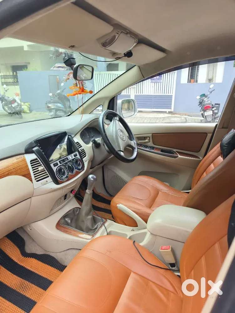 Toyota Innova 2.5 G 2008