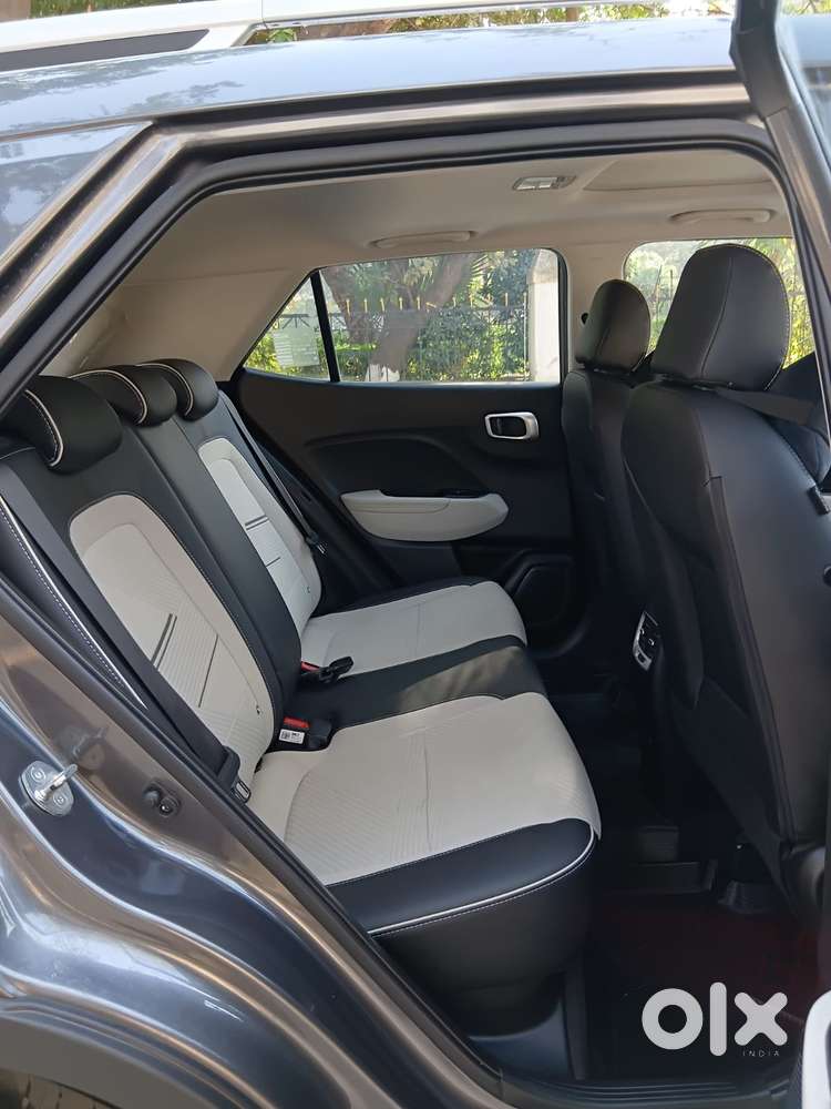 Hyundai Venue Sx Plus Turbo Dct, 2023, Petrol