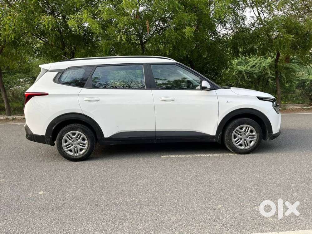 Kia Carens 1.4 Premium 7 Str, 2024, Petrol