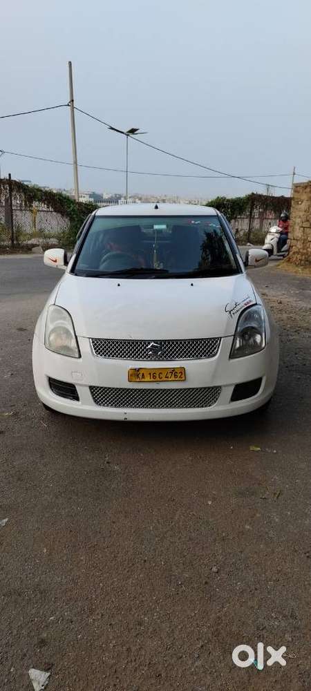Maruti Suzuki Swift Dzire Tour Ldi, 2016, Diesel