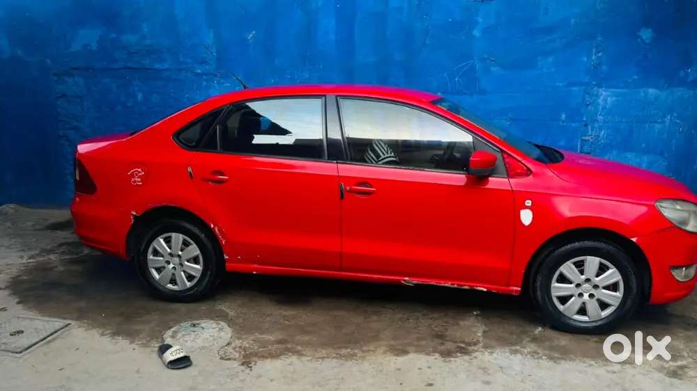 Skoda Rapid Elegance 2013