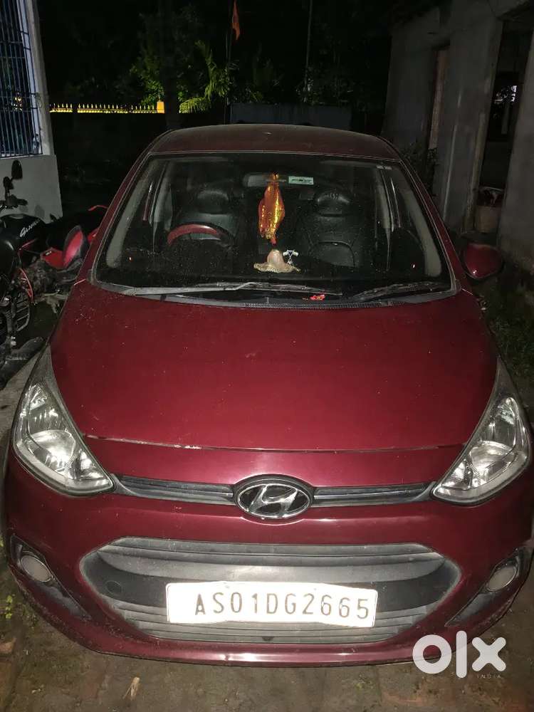 Hyundai Grand I10 2017 Petrol 95000 Km Driven