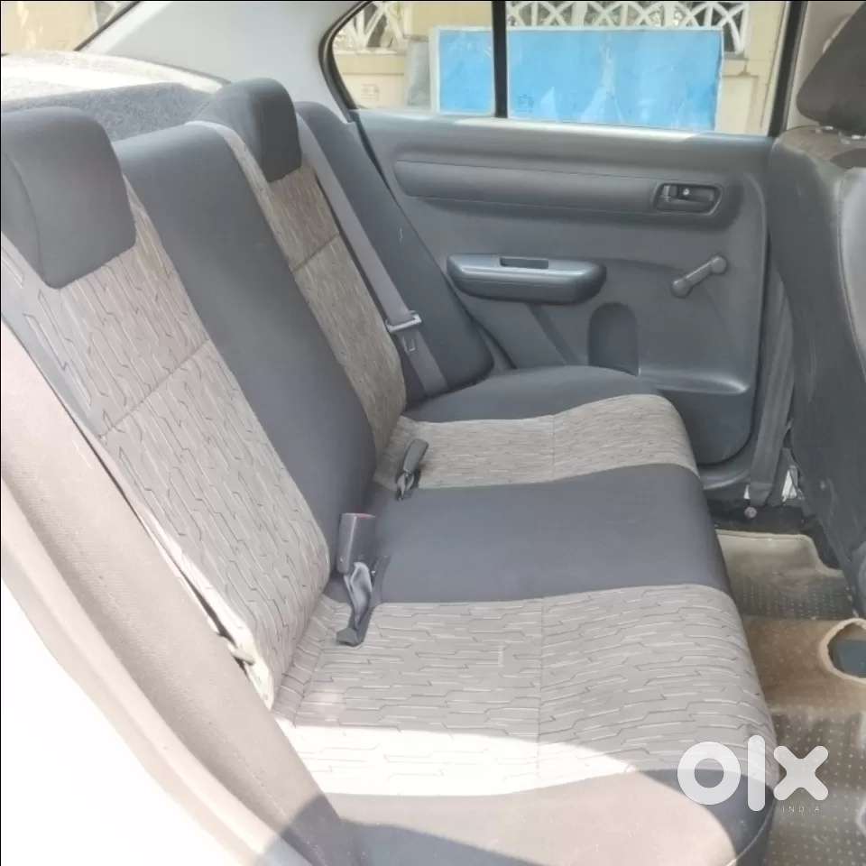 Maruti Suzuki Swift Dzire 1.3 Lxi, 2011, Petrol