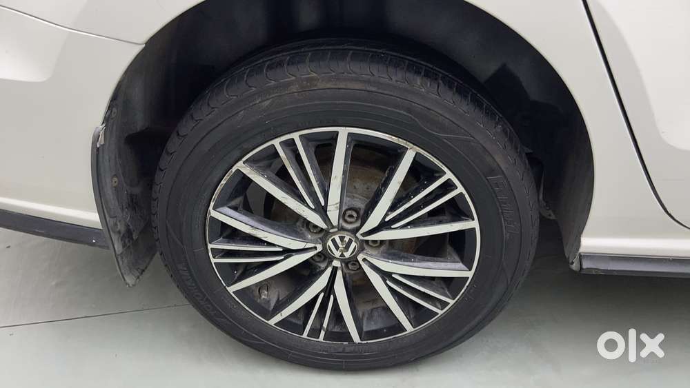 Volkswagen Vento Tsi, 2021, Petrol