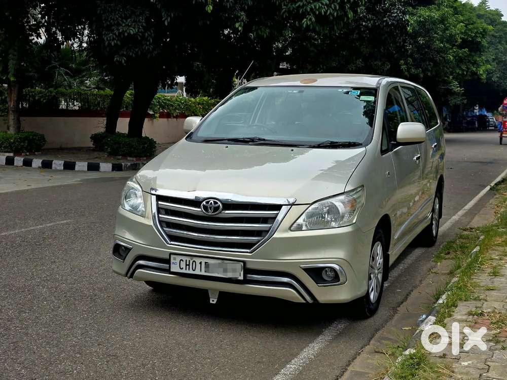 Toyota Innova 2.5 Gx 7 Seater Bs Iv, 2015, Diesel