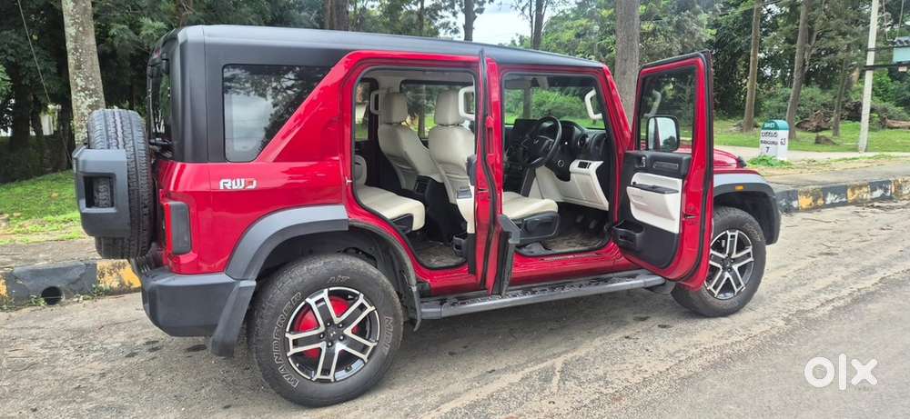 Mahindra Thar Roxx 2025 Diesel Manual