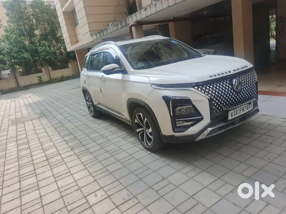 Mg Hector Plus Savvy 2023 Petrol Automatic