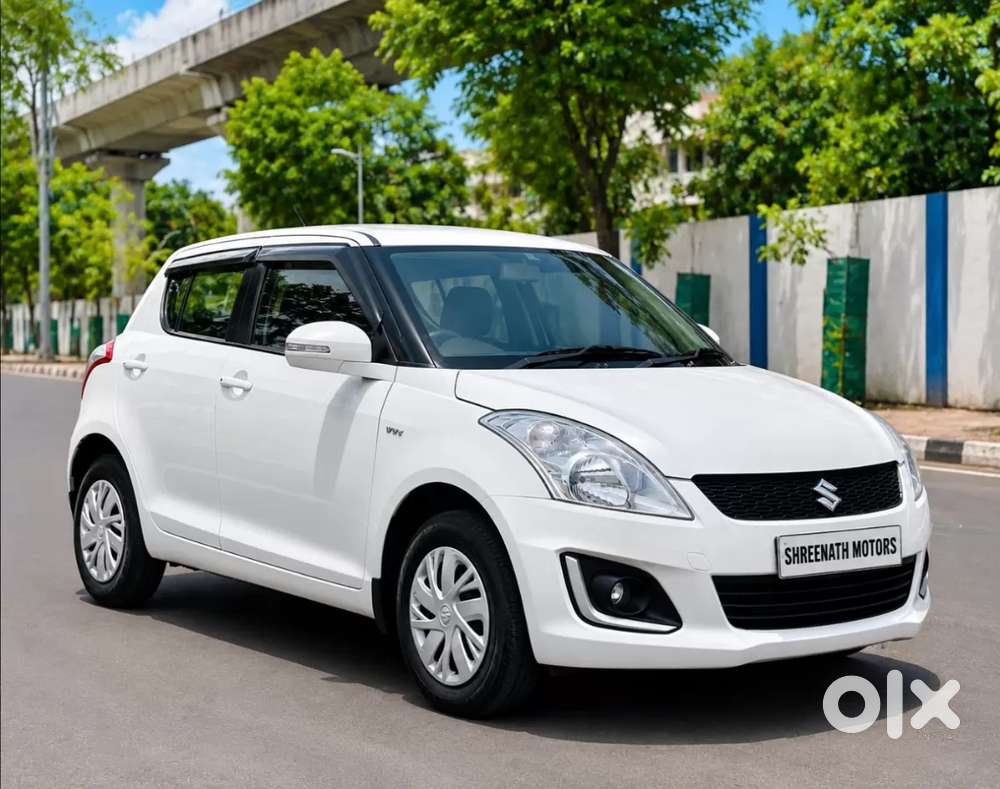 Maruti Suzuki Swift Vxi Optional, 2017, Petrol
