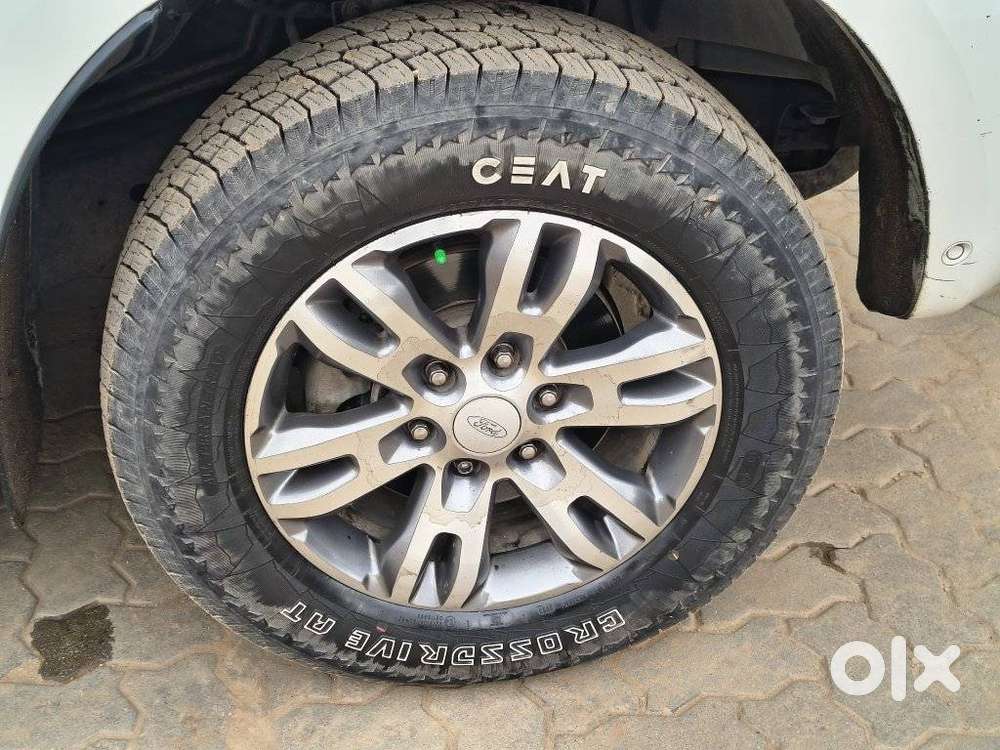 Ford Endeavour 3.2 Titanium At 4x4, 2017, Diesel
