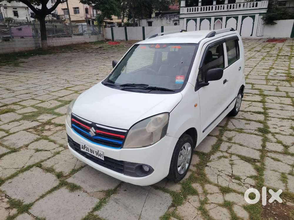Maruti Suzuki Wagon R Lxi Optional, 2013, Petrol