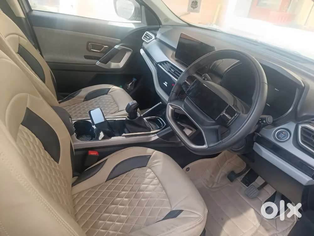 Tata Harrier December 2025 Diesel 11332 Km Driven