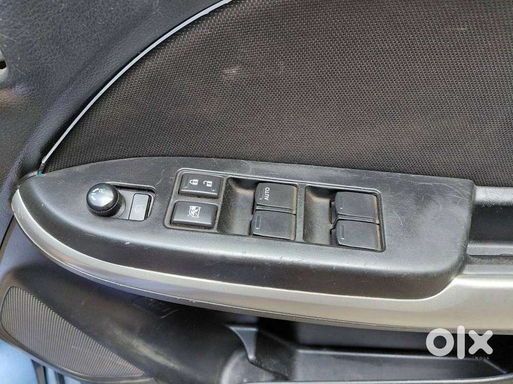 Maruti Suzuki Baleno 1.3 Delta, 2017, Petrol