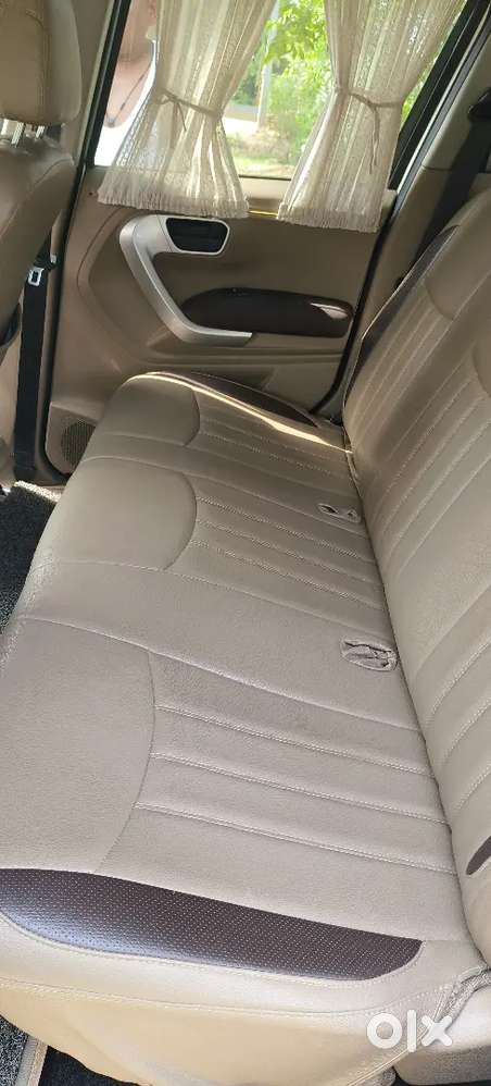Mahindra Tuv300 T8 Diesel  Dec 2018