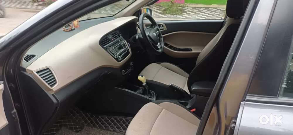 Hyundai Elite I20 Asta Option, 2014, Petrol