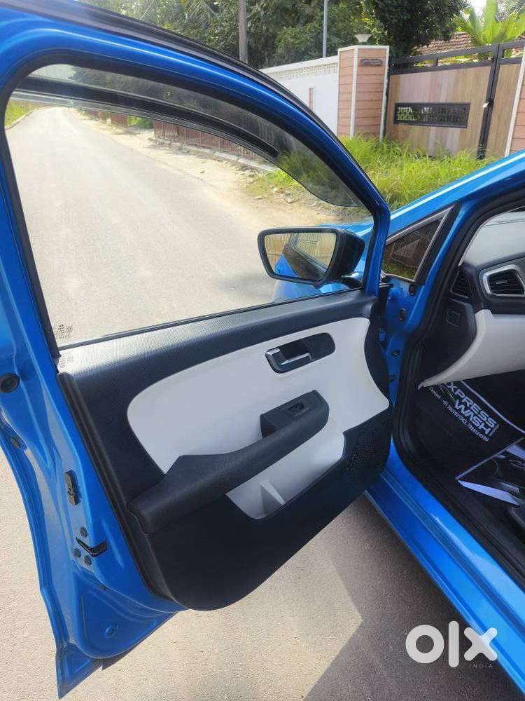 Tata Altroz Xz, 2021, Petrol