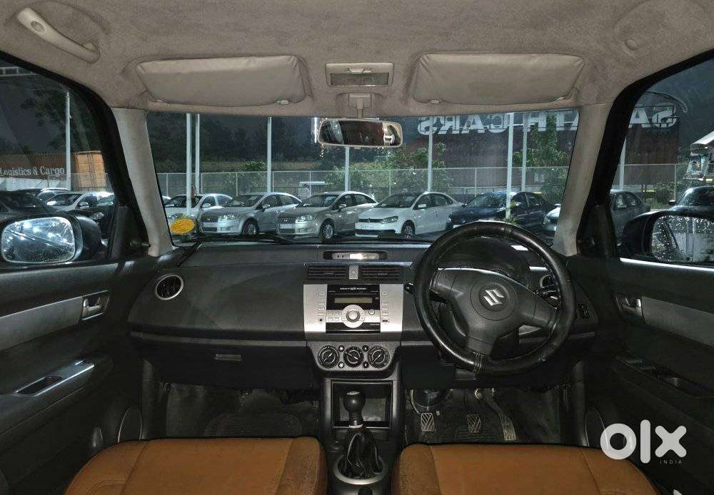 Maruti Suzuki Swift Vxi + Manual, 2010, Petrol