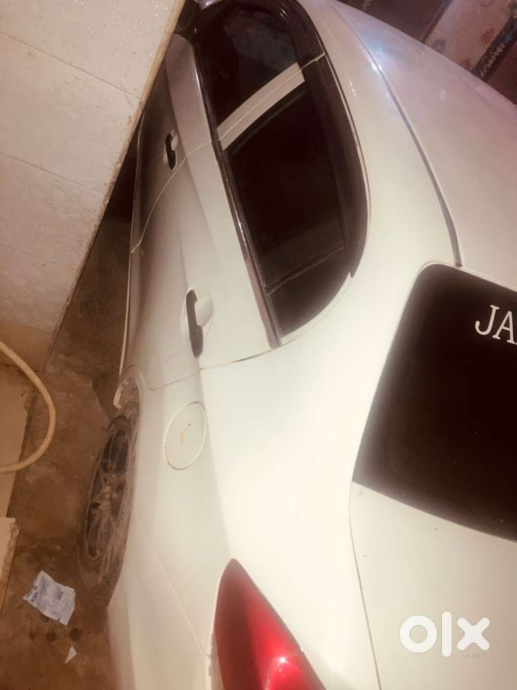 Honda Amaze 1.5 V 2015