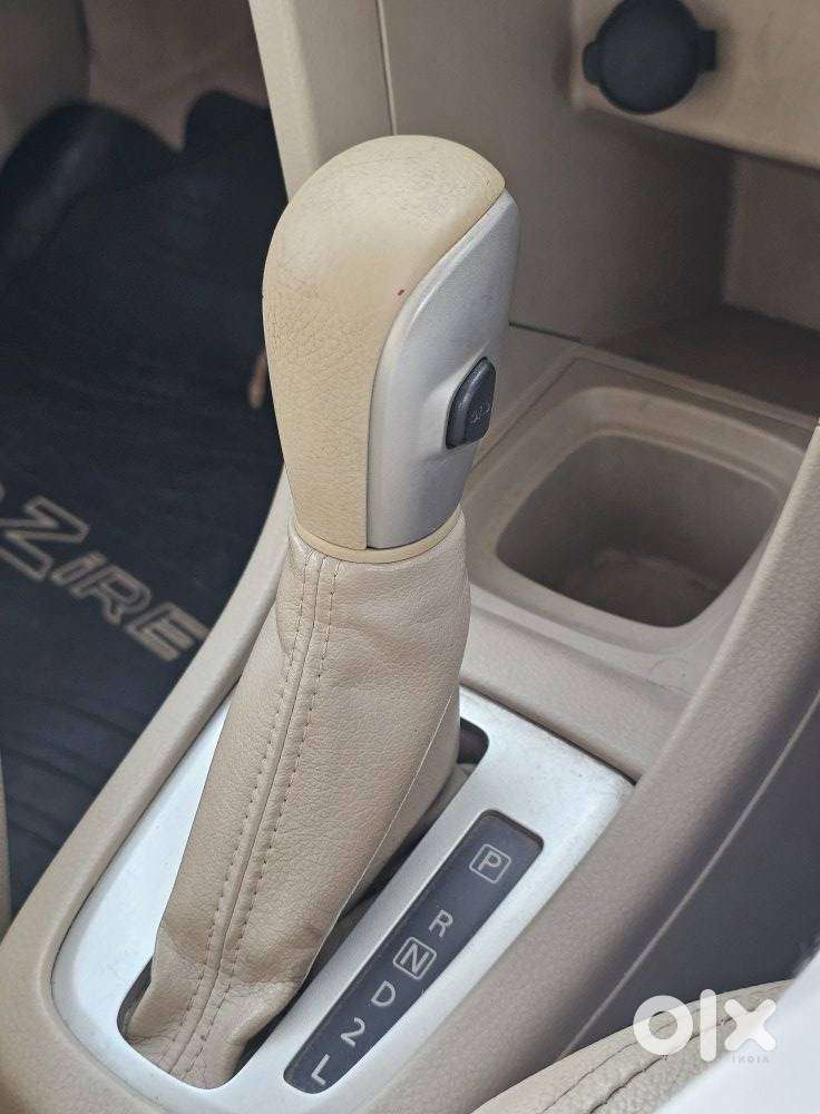 Maruti Suzuki Dzire 1.2 Vxi Amt, 2014, Petrol