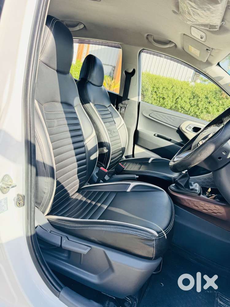 Hyundai Aura 1.2 Sx Cng, 2023, Cng & Hybrids