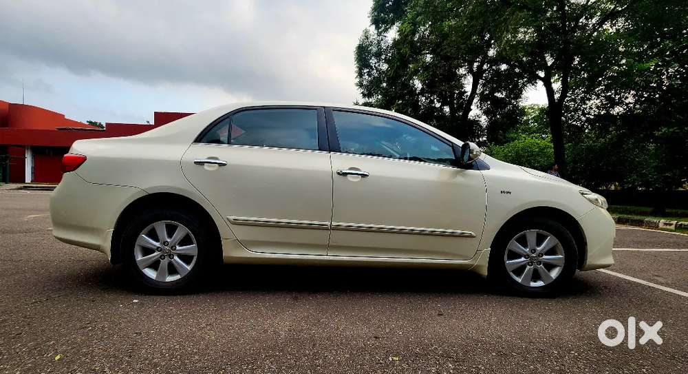 Toyota Corolla Altis 1.8 Petrol &ndash; 2010  1st Owner  Chandigarh
