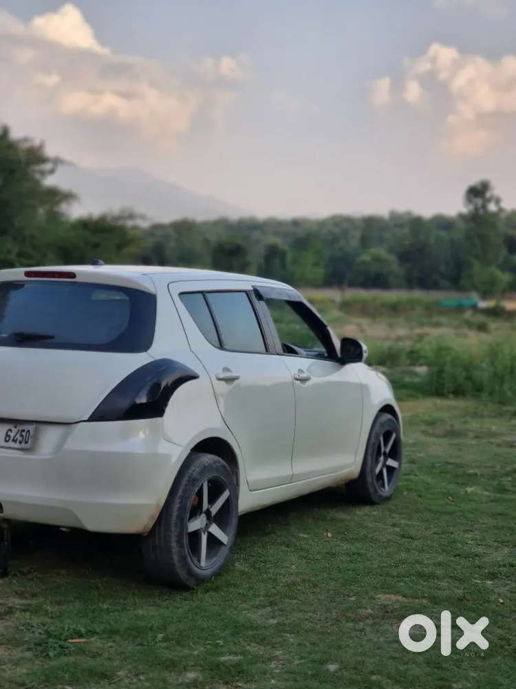 Maruti Suzuki Swift 2013 Petrol 79000 Km Driven