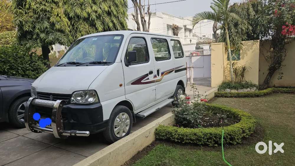 Maruti Suzuki Eeco 2012 Ac And Heater Petrol Well Maintained