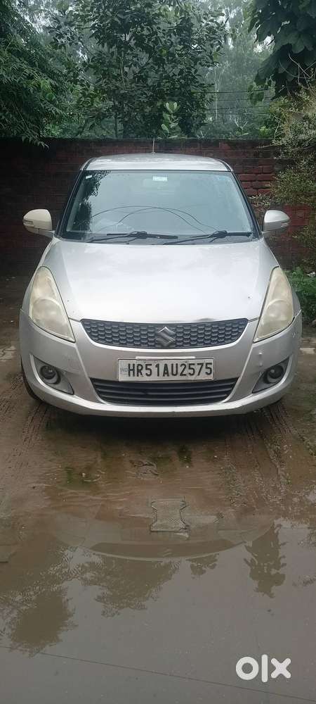Maruti Suzuki Swift Vxi