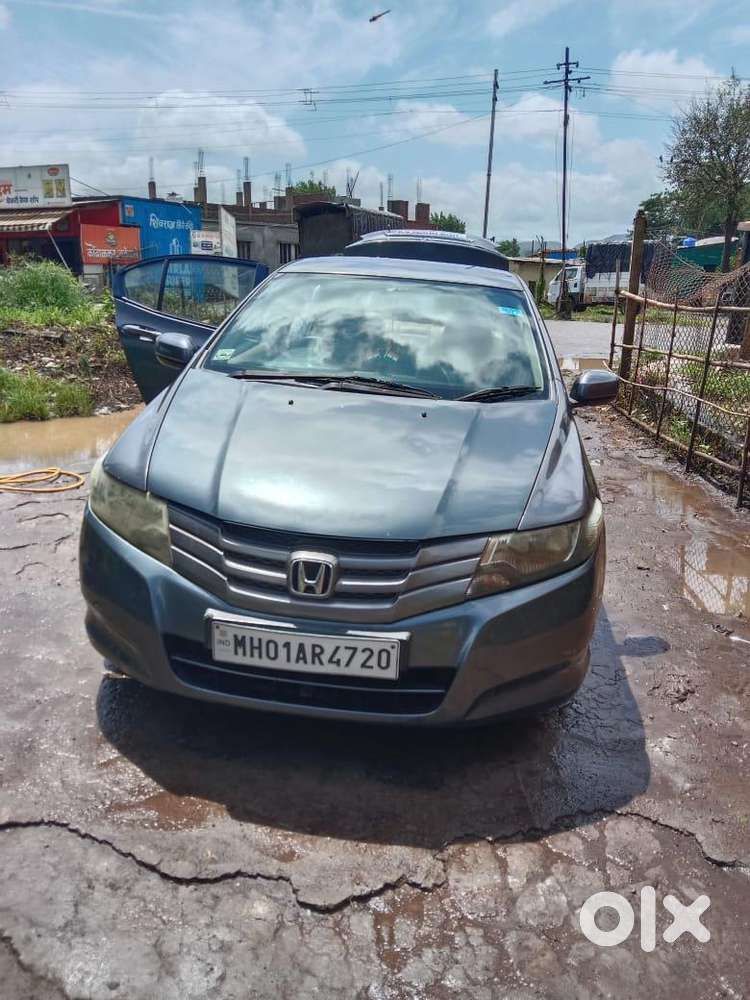 Honda Civic Petrol 2010 (+cng Outfitted)