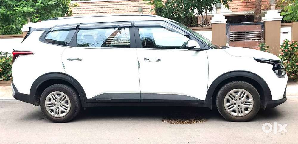 Kia Carens 1.4 Prestige Plus Turbo 7 Str, 2024, Petrol