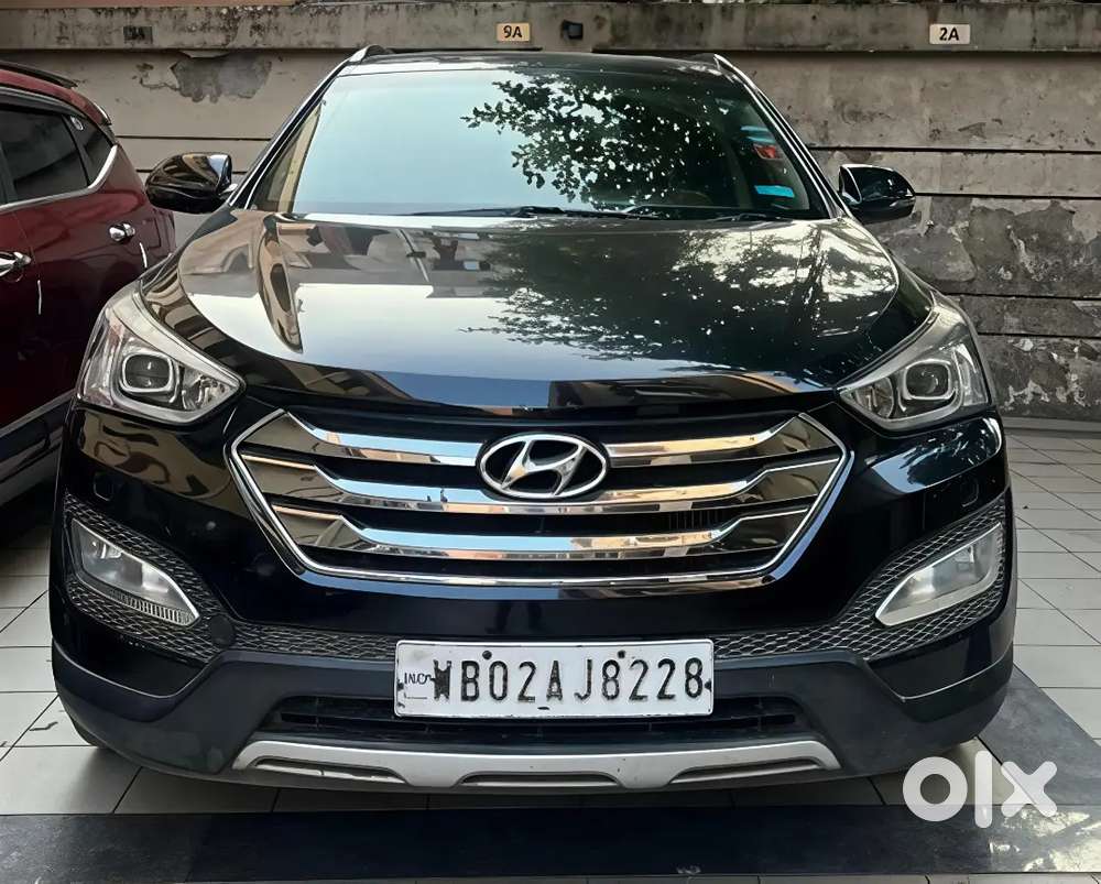 Hyundai Santa Fe 4wd At Top End 2016 Well Maintained