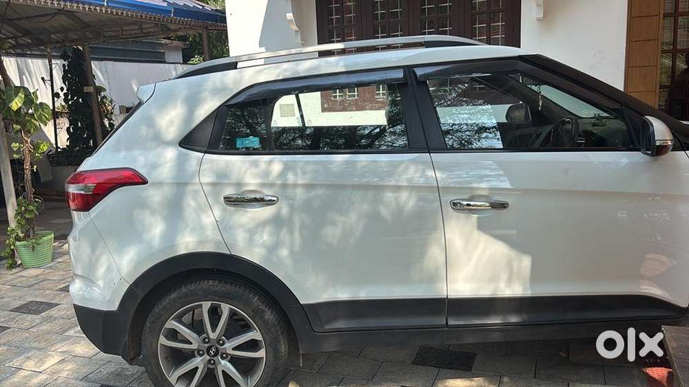 Hyundai Creta 2016 Petrol Well Maintained