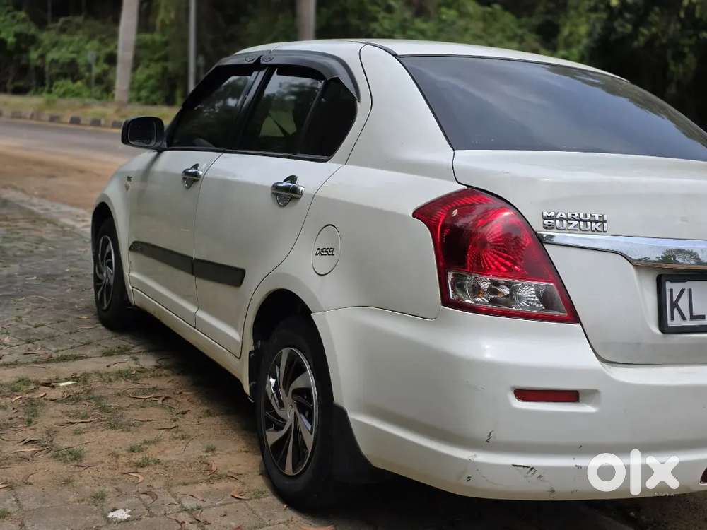 Maruti Suzuki Swift Dzire 2012 Diesel 134000 Km Driven