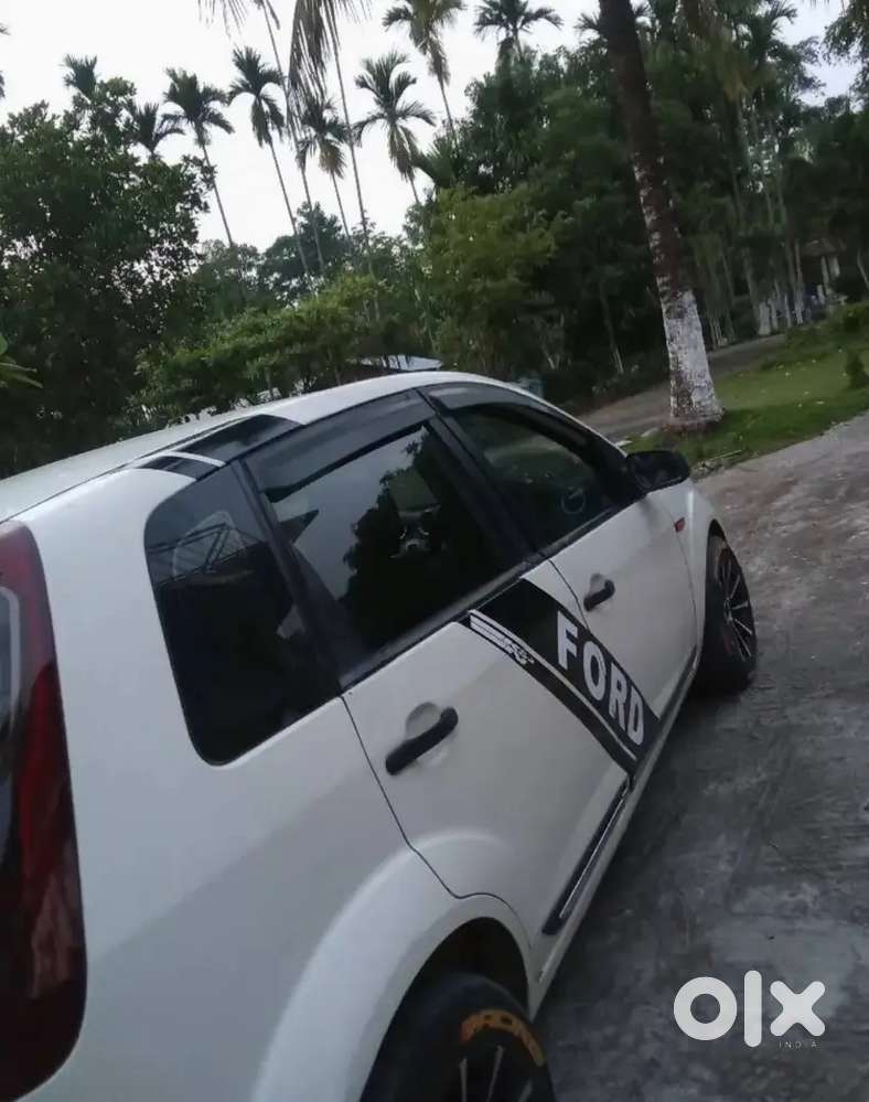 Ford Figo 2011