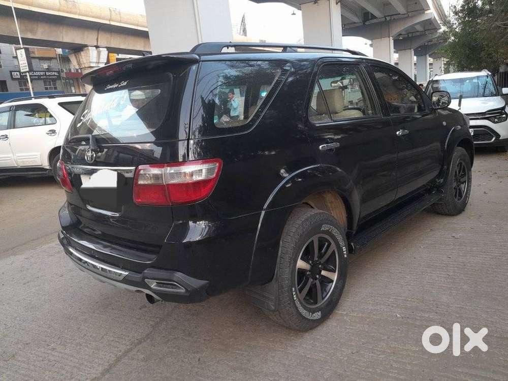 Toyota Fortuner 3.0 4x4 Manual, 2009, Diesel