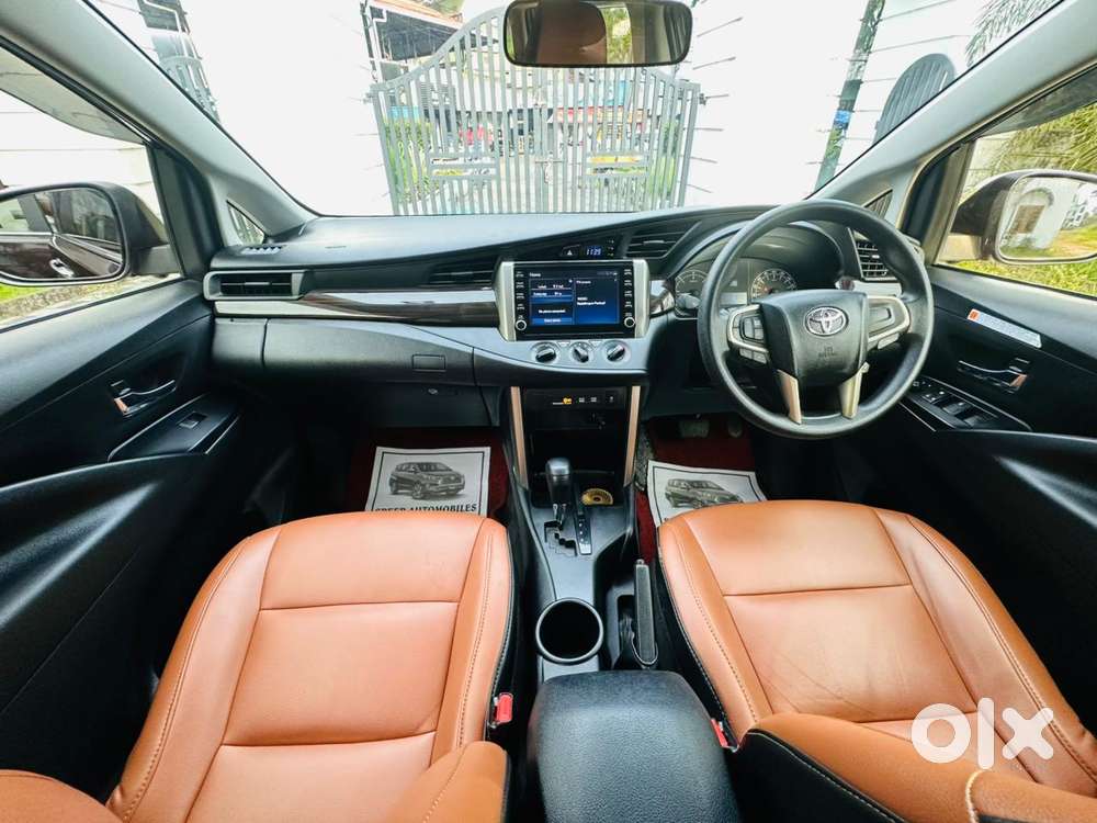 Toyota Innova Crysta [2020-ongoing] 2.4 Gx 8 Str, 2021, Diesel