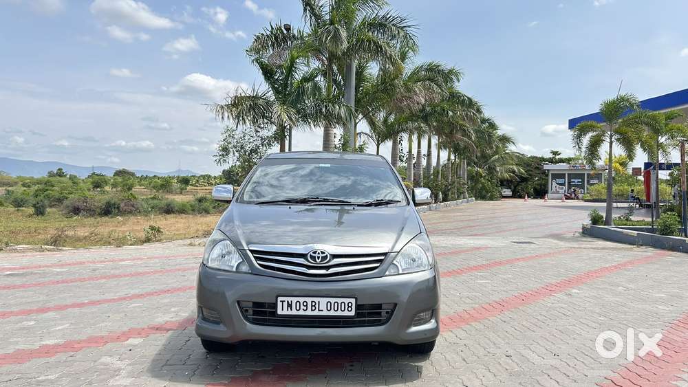Toyota Innova 2.5 V 7 Str, 2011, Diesel