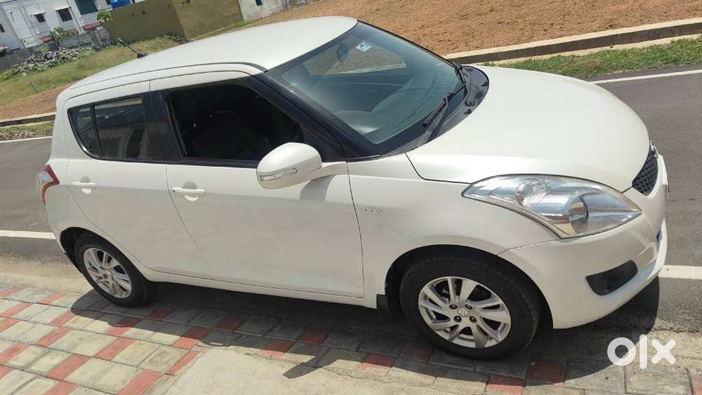 Maruti Suzuki Swift Zdi, 2013, Diesel