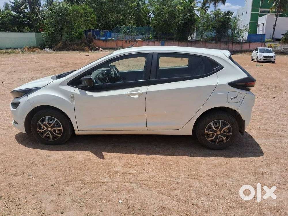 Tata Altroz Xm (s) Petrol, 2020, Petrol