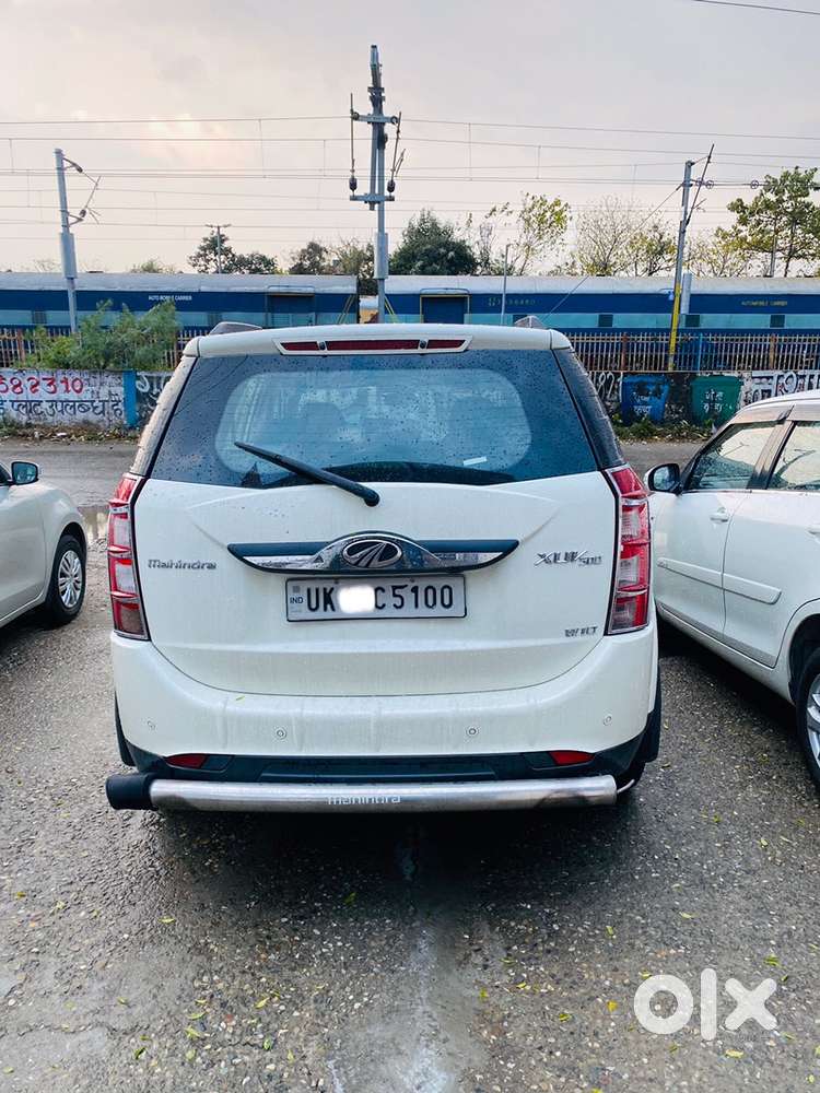 Mahindra Xuv500 2016 Sunroof 1st Owner
