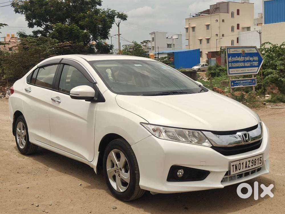 Honda City V At Sunroof, 2016, Petrol