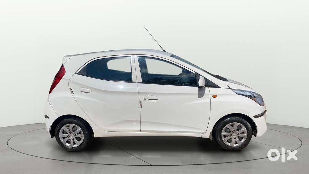 Hyundai Eon 0.8 Magna Plus Airbag, 2017, Petrol
