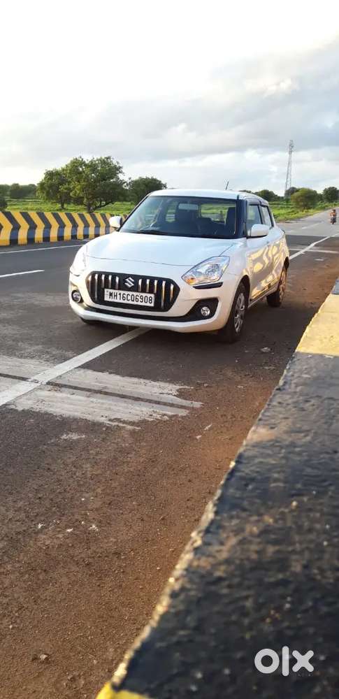 Maruti Suzuki Swift Vxi 2020
