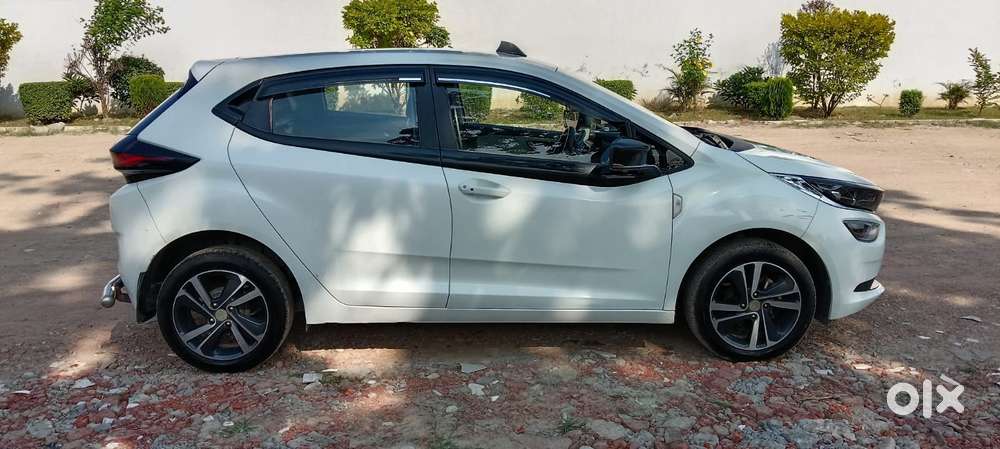 Tata Altroz 1.2 Xz Plus Rtn Dct, 2022, Petrol