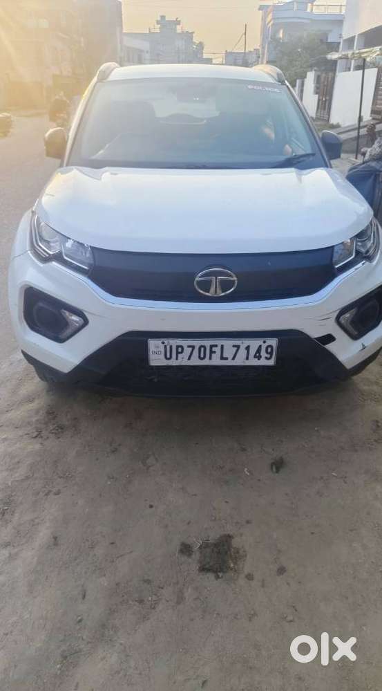 Tata Nexon 1.5 Revotorq Xm (s), 2020, Diesel