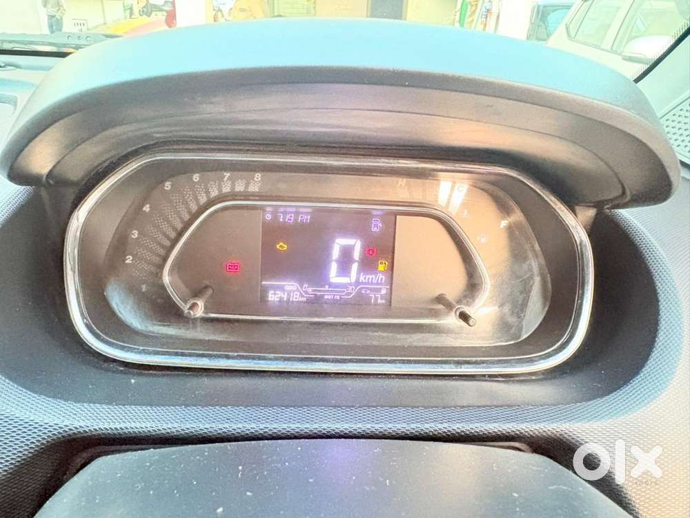 Tata Tiago Petrol 2022 Car