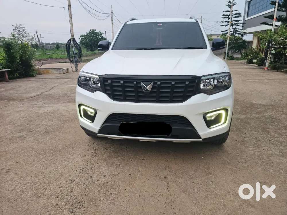 Mahindra Scorpio N Z6 2024 Diesel At
