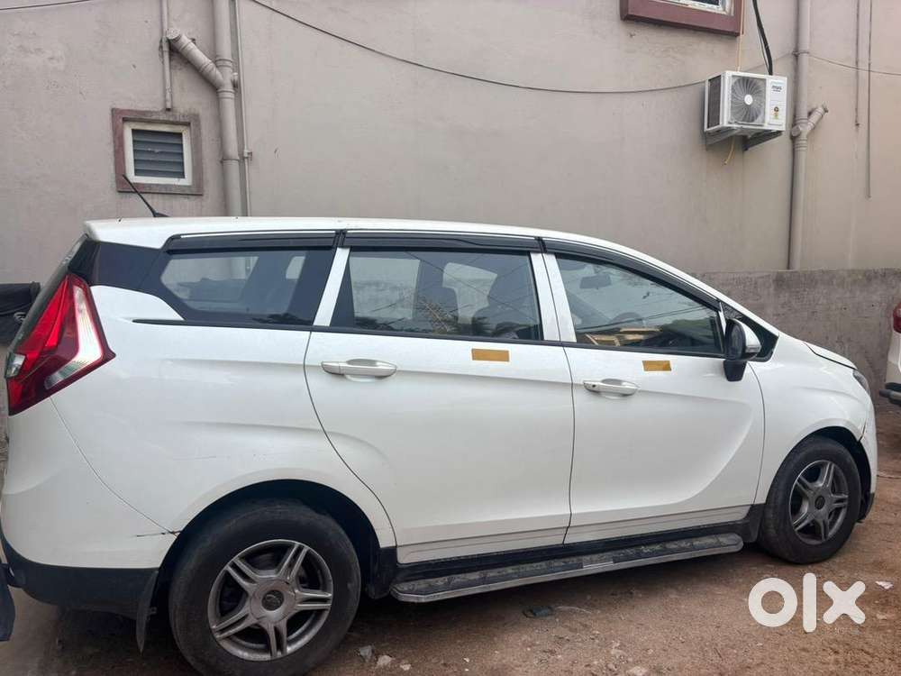 Mahindra Marazzo 2022 Diesel Well Maintained