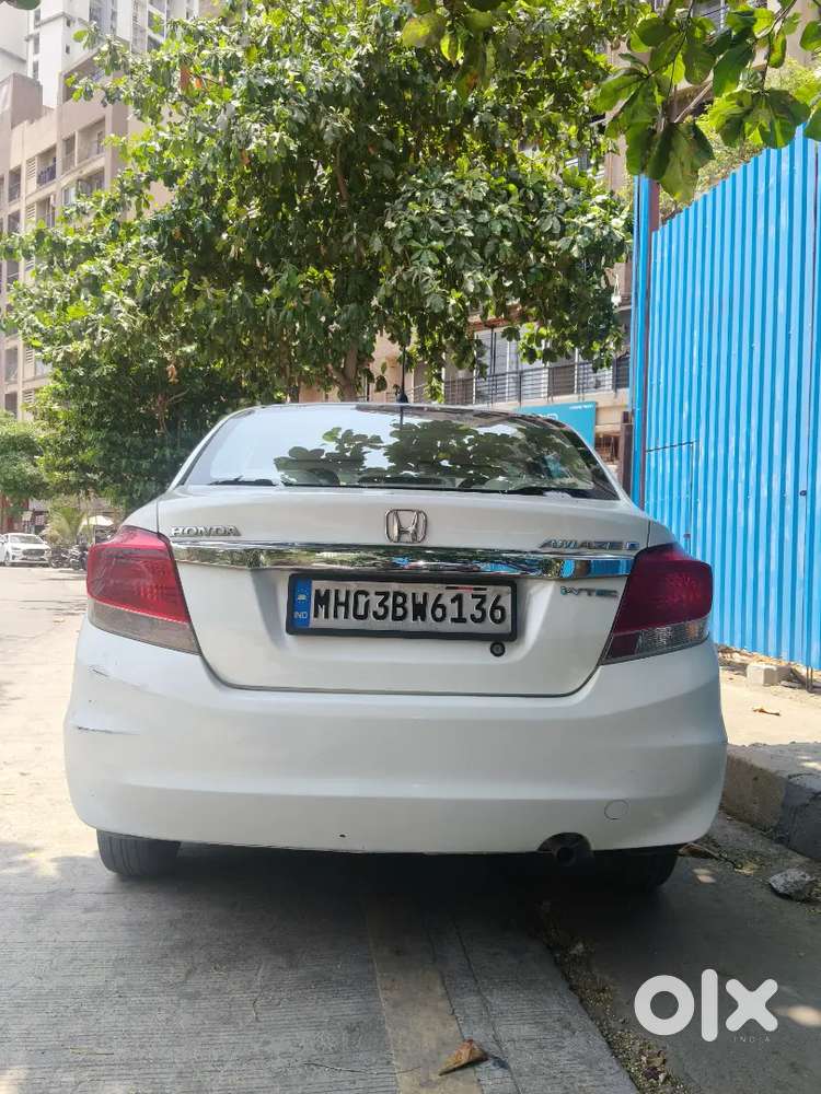 Honda Amaze 2nd Gen 2015 Petrol 29000 Km Driven .