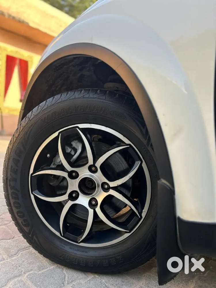 Mahindra Xuv 500 W6 2017 Model