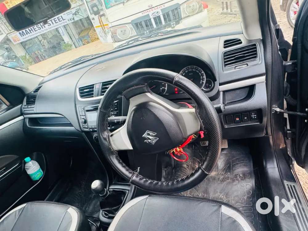 Maruti Suzuki Swift Vxi 2017